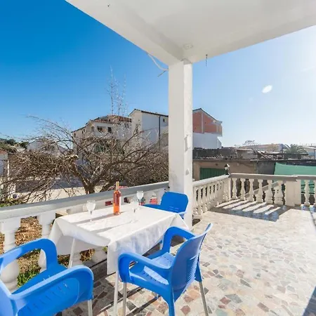 Ostrog Apartment