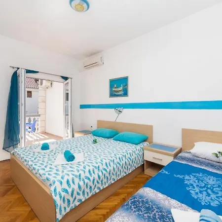 Apartament Ostrog *