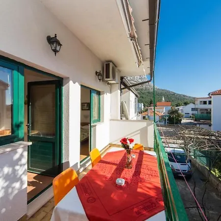 Ostrog Apartament *